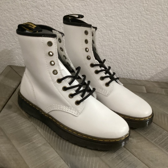 Dr. Martens Zavala Combat Boots Women's, size 8 - Picture 2 of 10